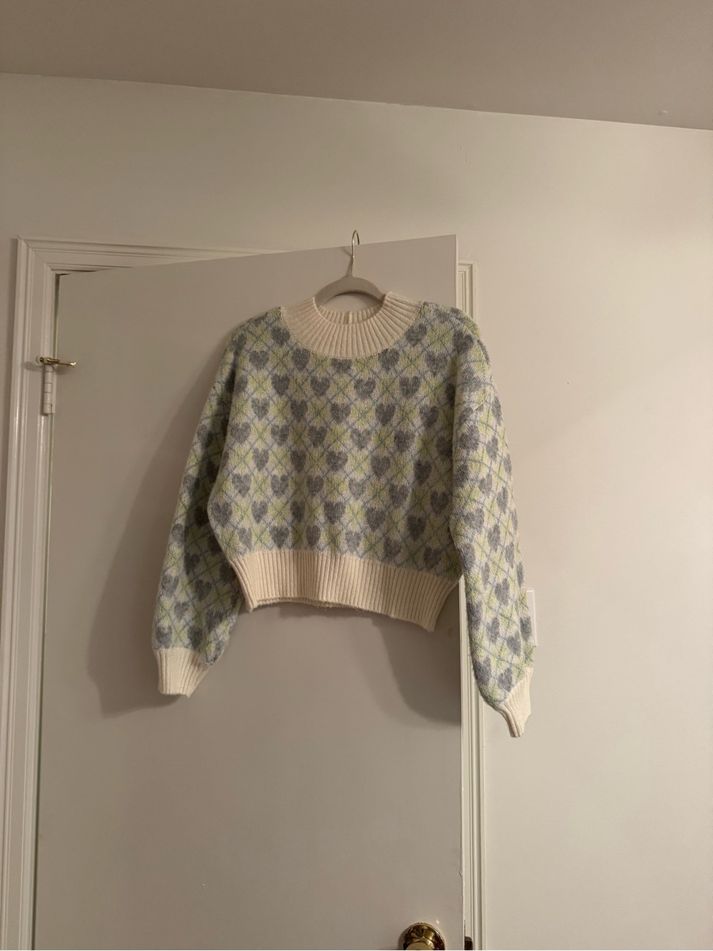American Eagle Outfitters Cream Argyle Cropped Crewneck Sweater